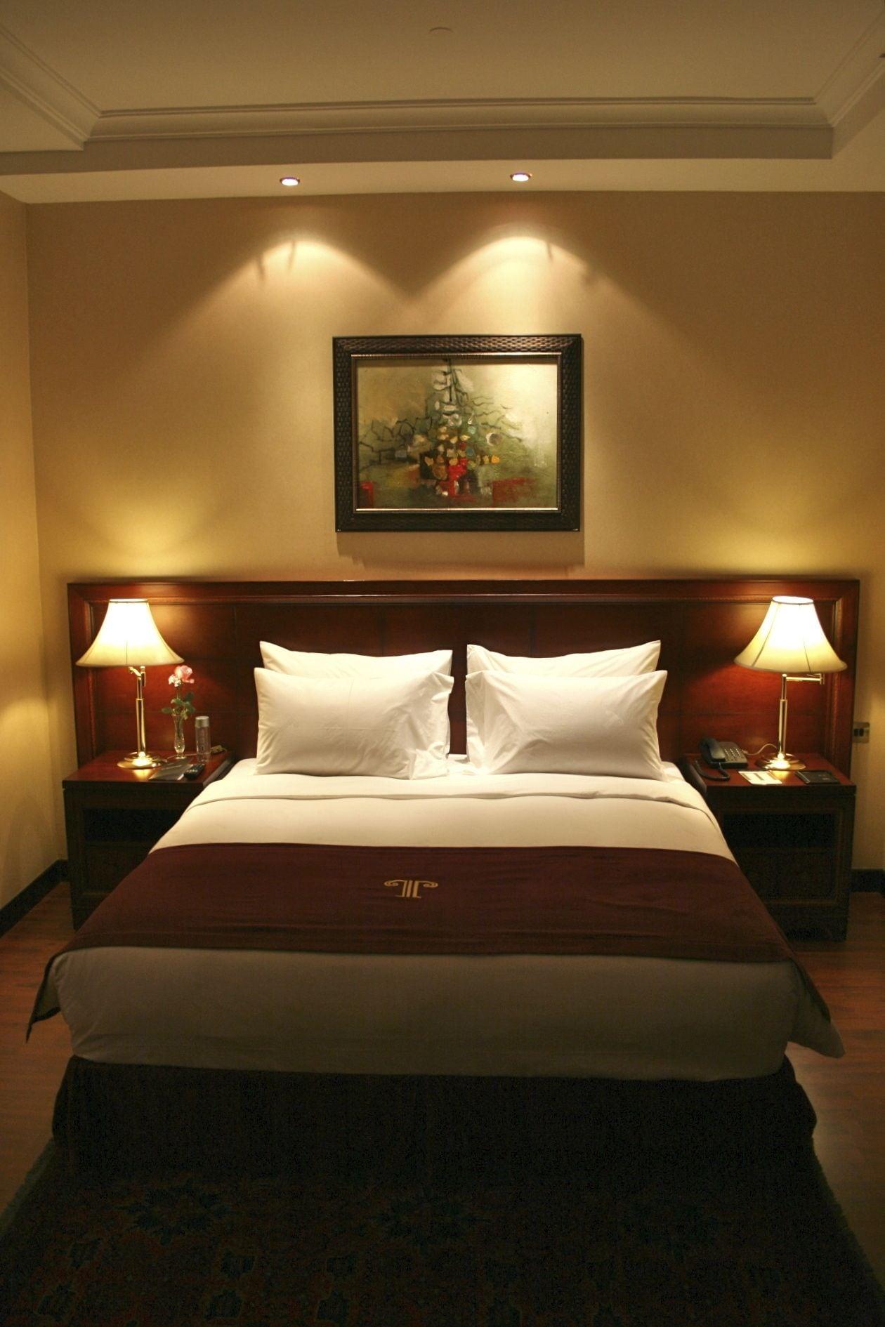 Trianon Royal Hotel Abu Dhabi Exterior photo