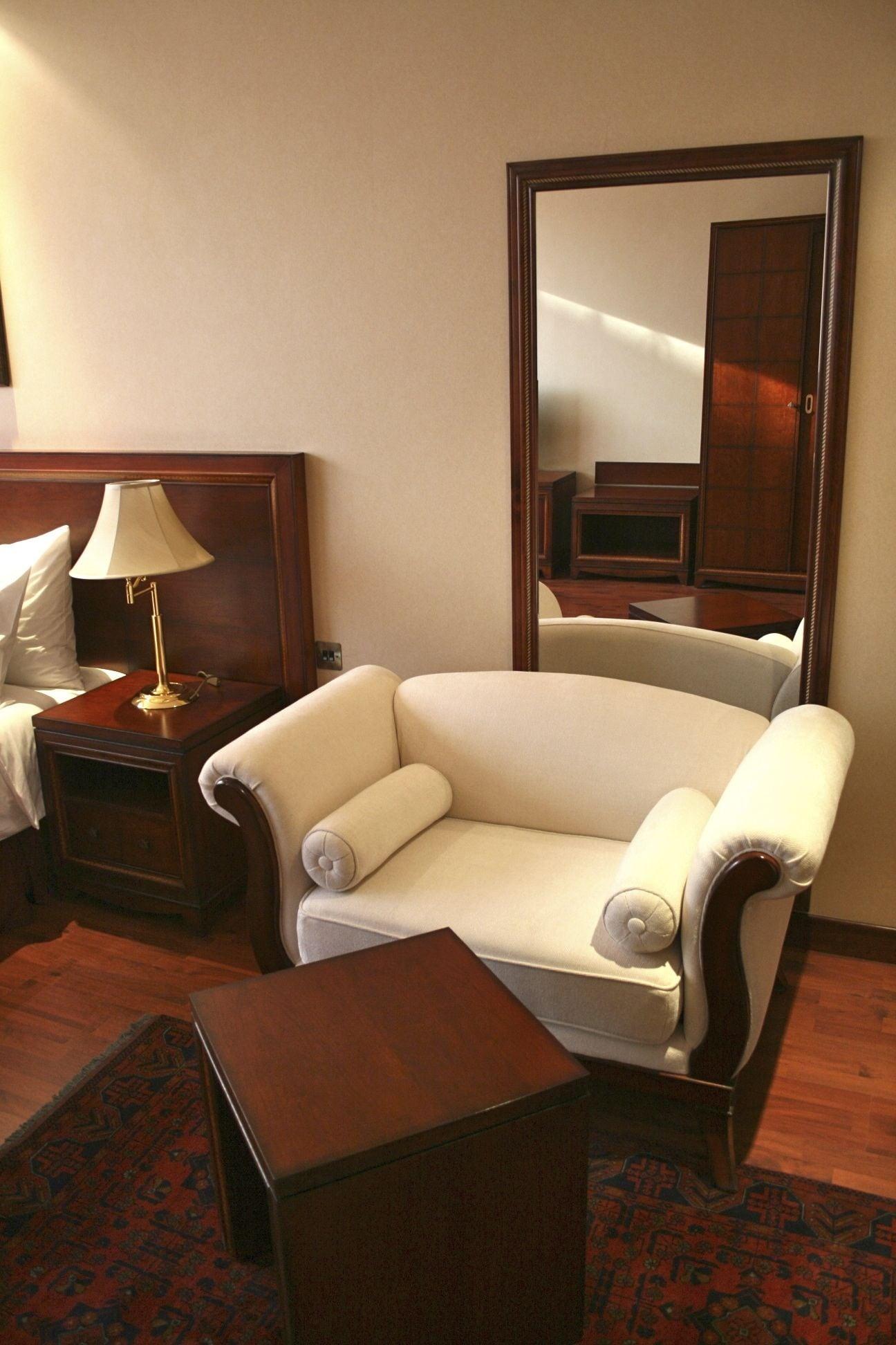 Trianon Royal Hotel Abu Dhabi Exterior photo