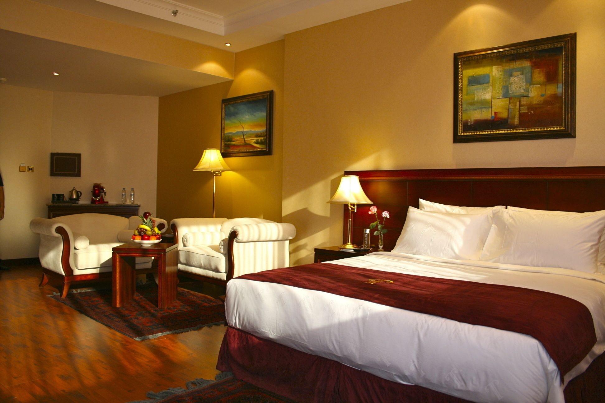 Trianon Royal Hotel Abu Dhabi Exterior photo