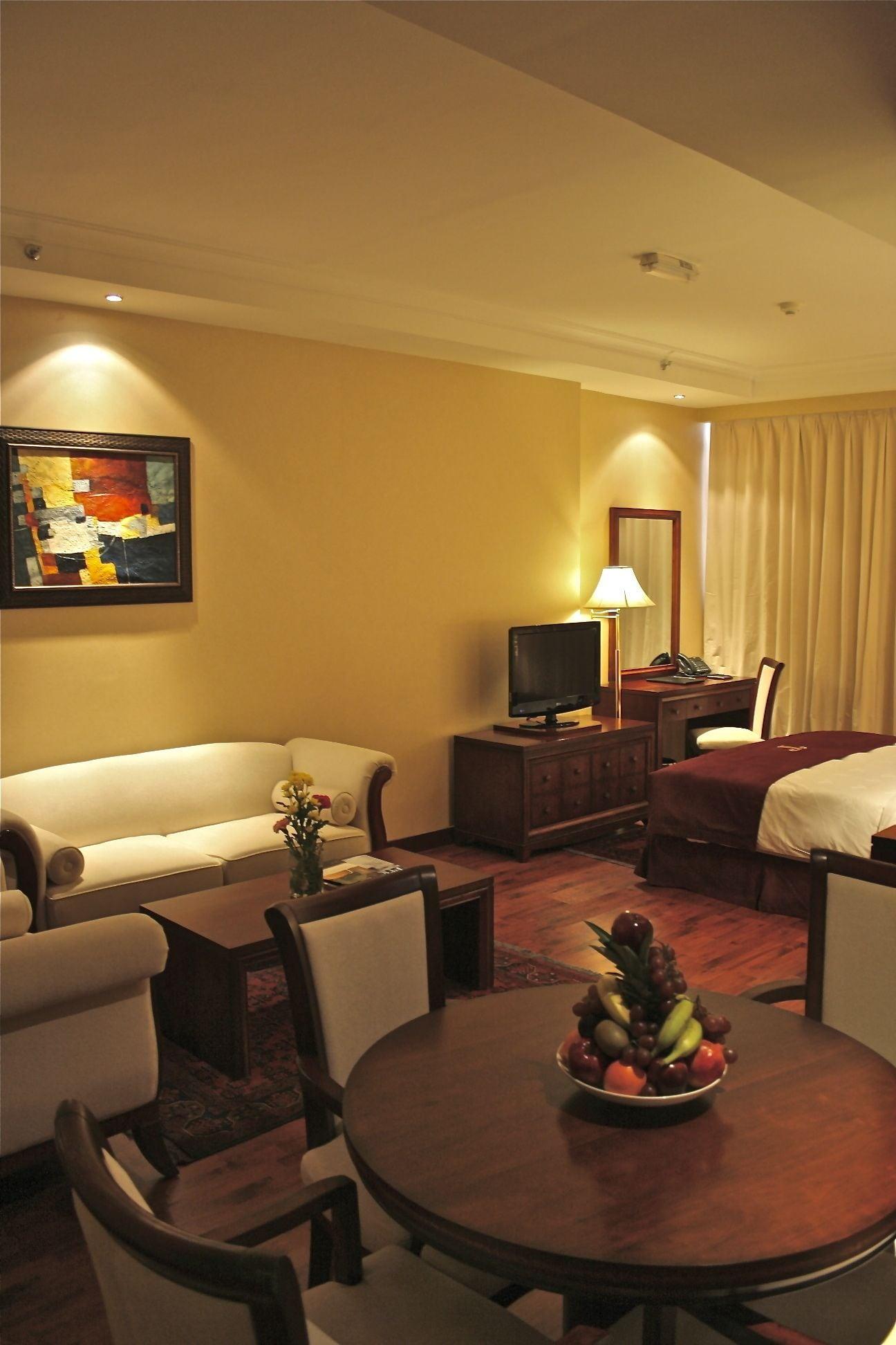 Trianon Royal Hotel Abu Dhabi Exterior photo